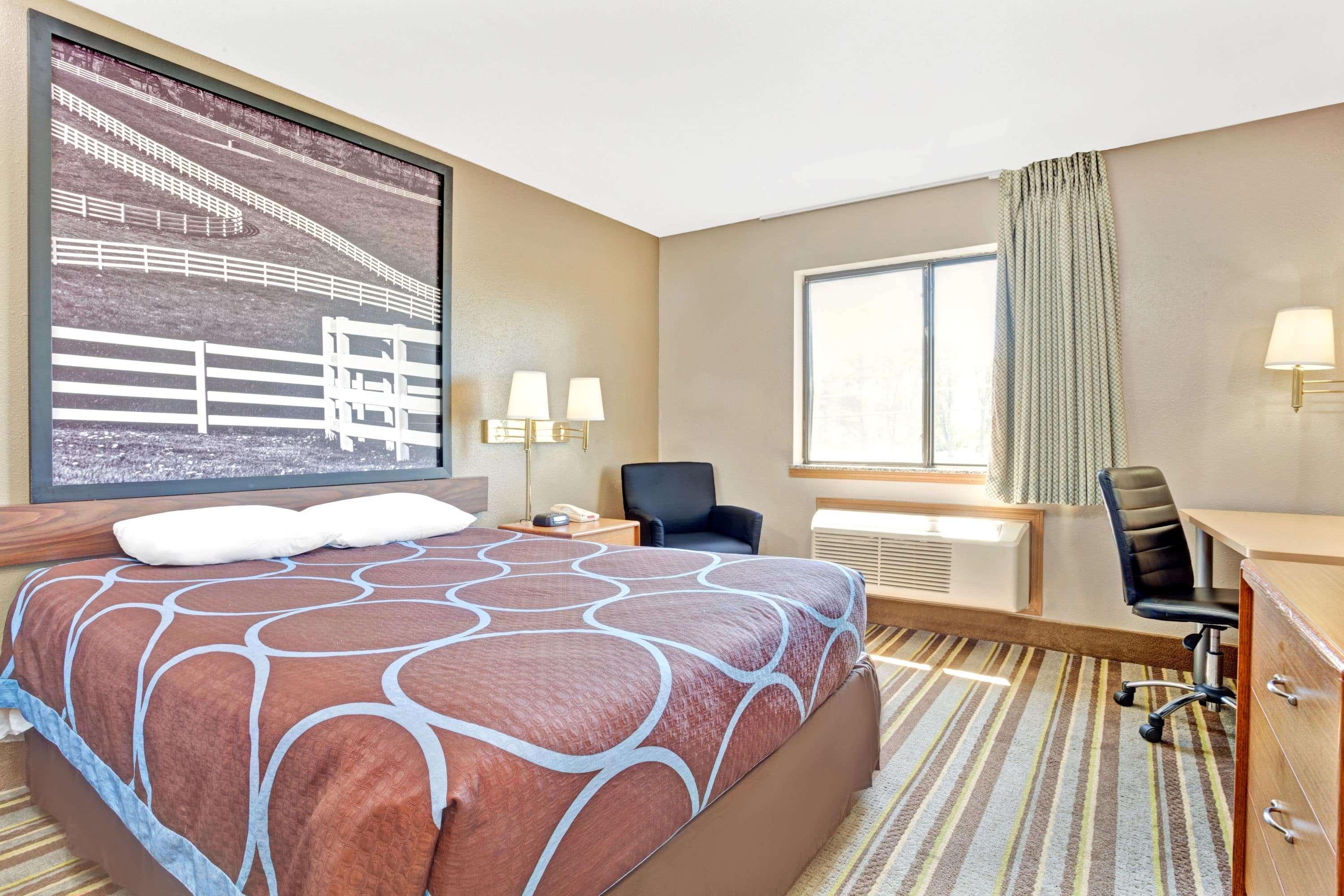 Super 8 By Wyndham Louisville Airport Esterno foto
